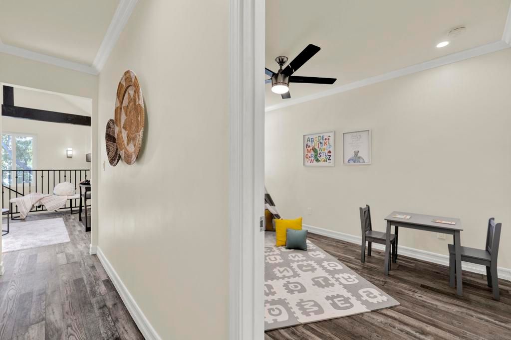 Image 39 of property listing at 13815 Johannesberg 4, Poway, CA 92064