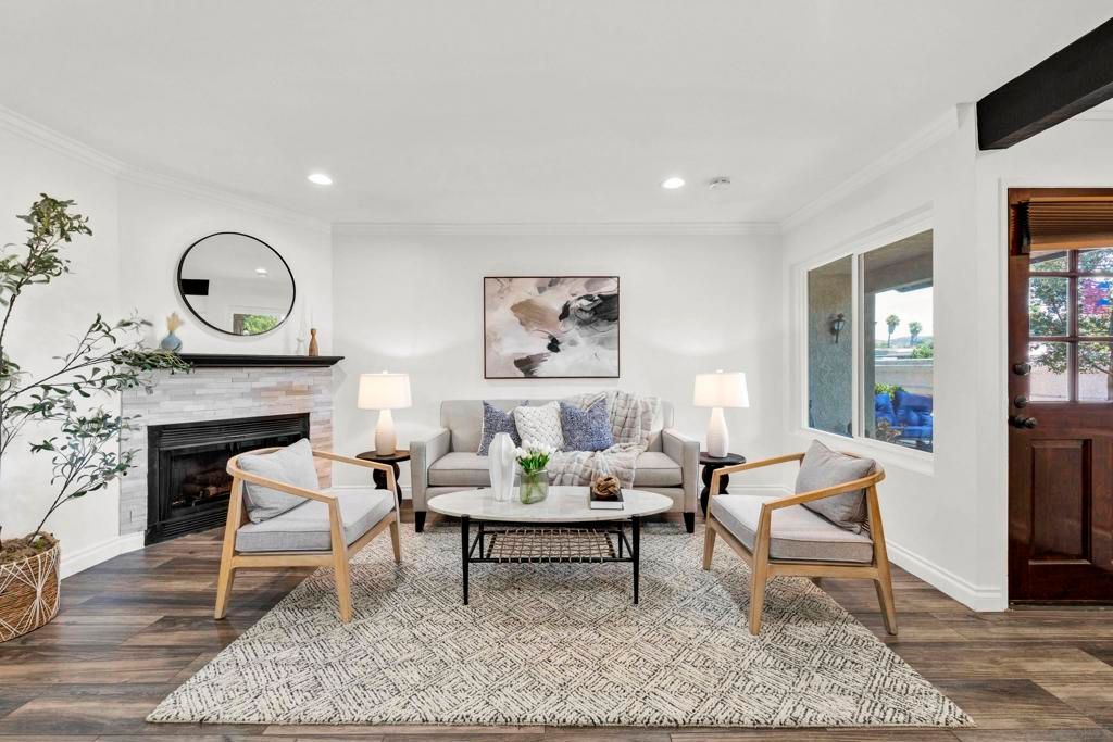 Image 6 of property listing at 13815 Johannesberg 4, Poway, CA 92064