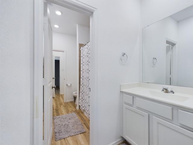 9515 Vicksburg Road, Baytown, TX 77521