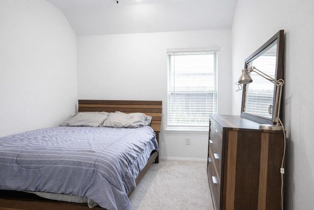 9515 Vicksburg Road, Baytown, TX 77521