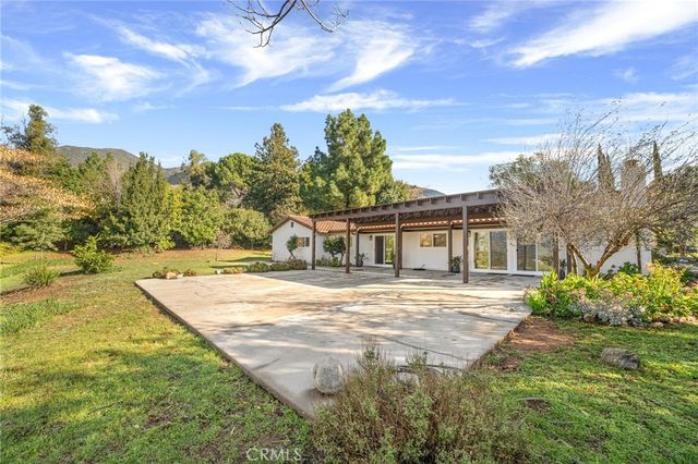 1126 Knoll, San Bernardino, CA 92407