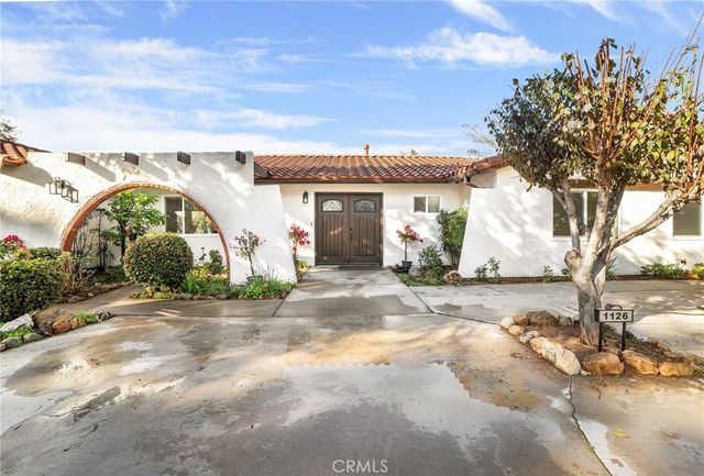 1126 Knoll, San Bernardino, CA 92407