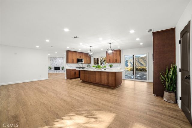 1126 Knoll, San Bernardino, CA 92407