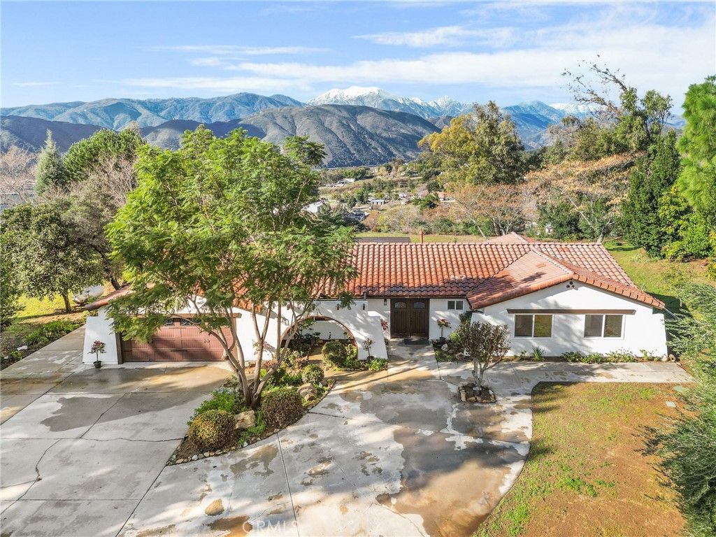 1126 Knoll, San Bernardino, CA 92407