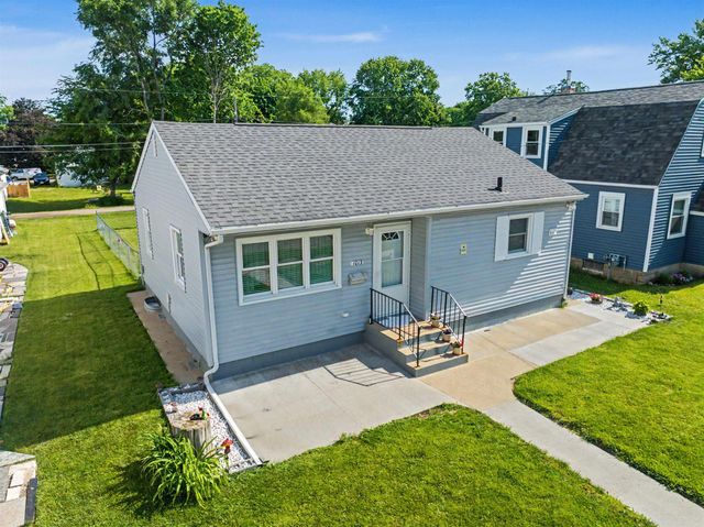 1013 Hawthorne Avenue, Waterloo, IA 50702
