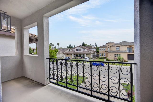 1741 Edgemore Ave, Sacramento, CA 95835