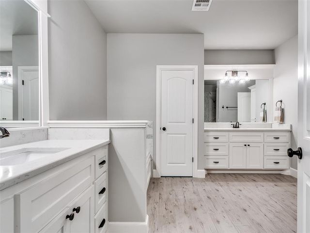 8505 Willow Creek Road, Guthrie, OK 73044