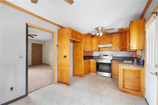 1095 Erwin Hill Church SE Road, Calhoun, GA 30701