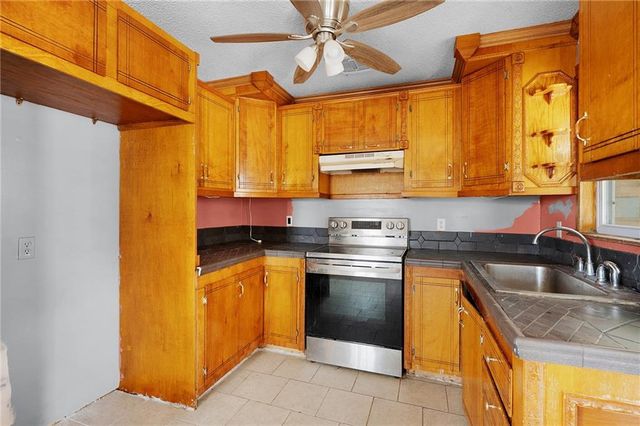 1095 Erwin Hill Church SE Road, Calhoun, GA 30701