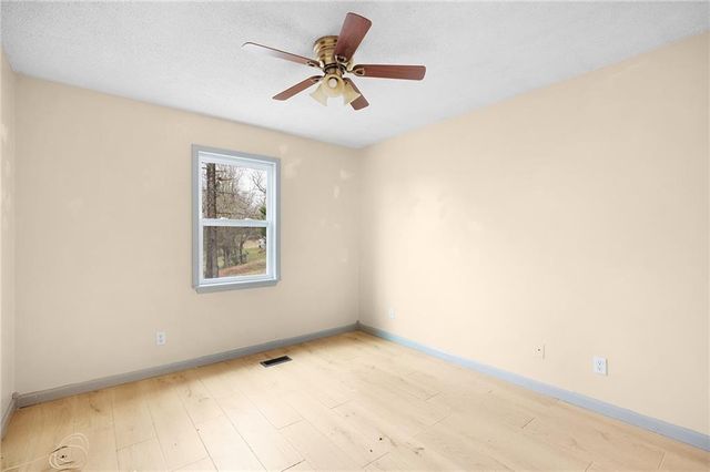 1095 Erwin Hill Church SE Road, Calhoun, GA 30701