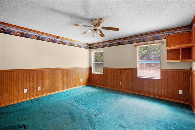 1095 Erwin Hill Church SE Road, Calhoun, GA 30701