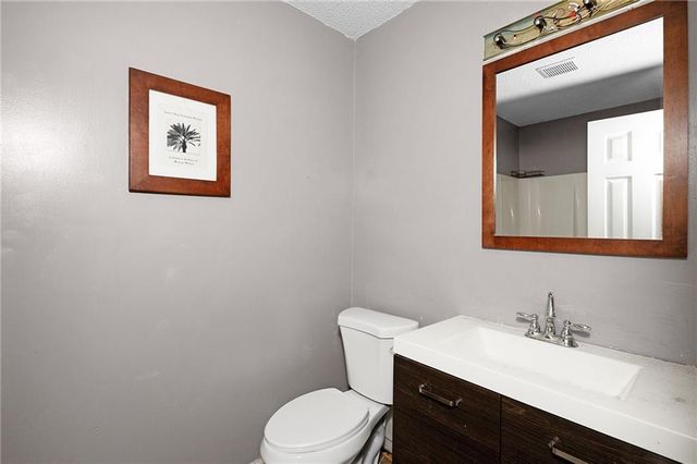 1095 Erwin Hill Church SE Road, Calhoun, GA 30701