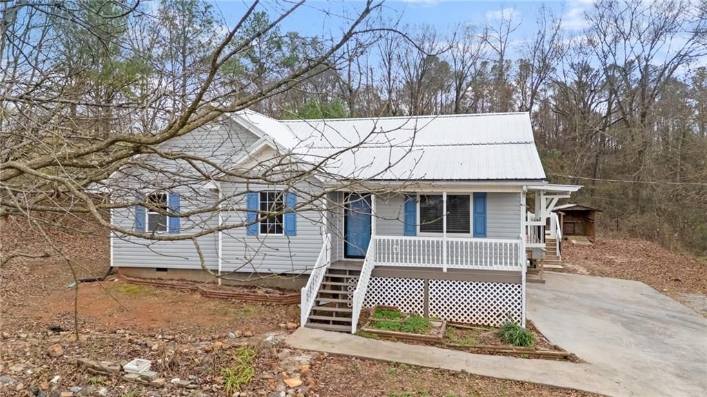 1095 Erwin Hill Church SE Road, Calhoun, GA 30701