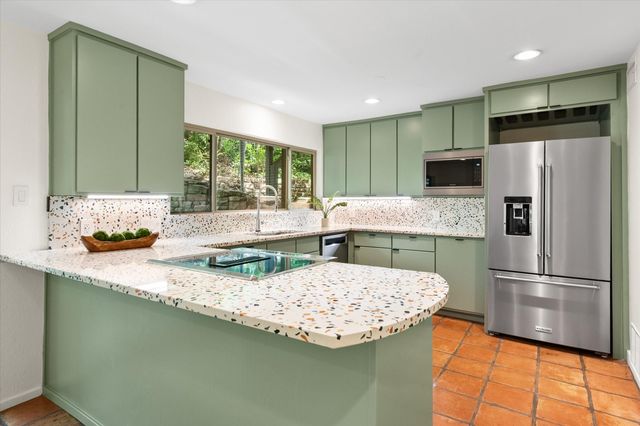 3509 Bellaire Park Court, Fort Worth, TX 76109