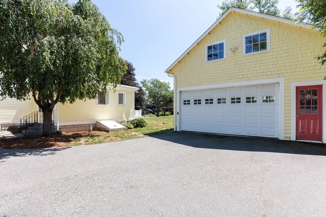 109 Locust, Attleboro, MA 02703