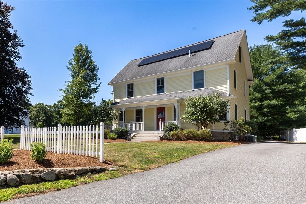 109 Locust, Attleboro, MA 02703