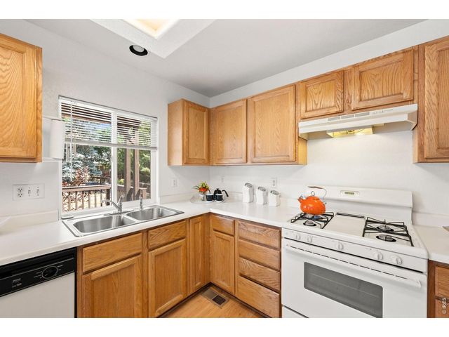 1615 Holeman Dr, Erie, CO 80516