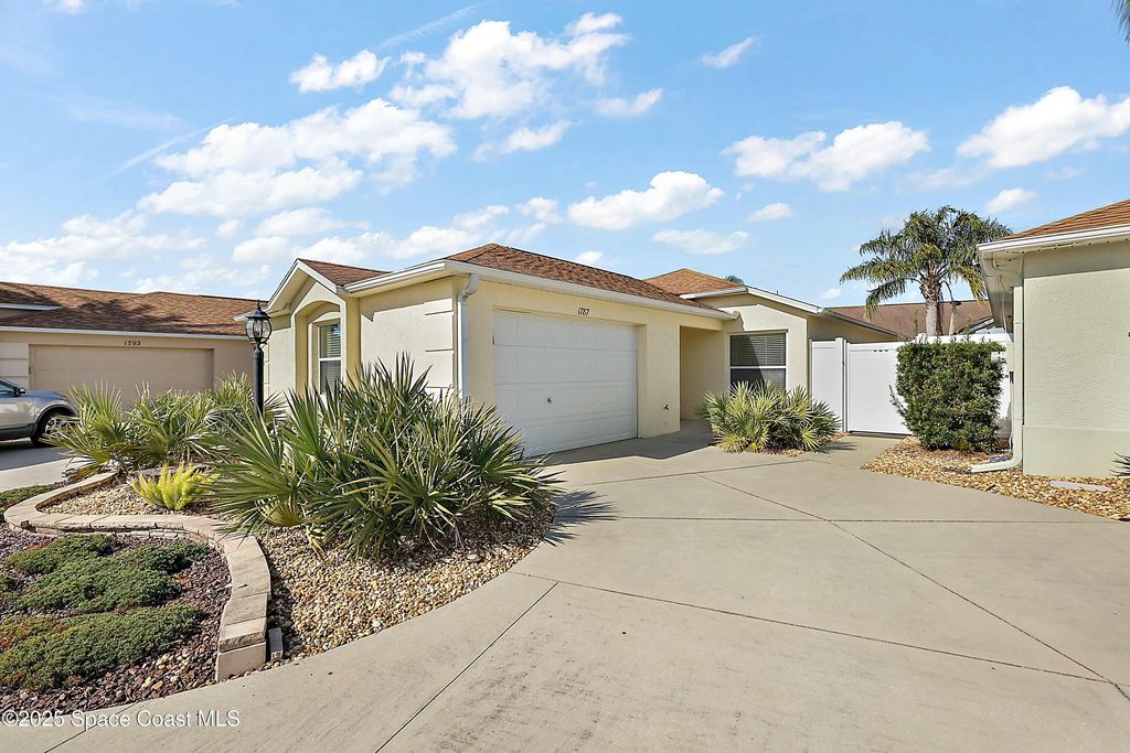 1787 Foliage Lane, The Villages, FL 32162