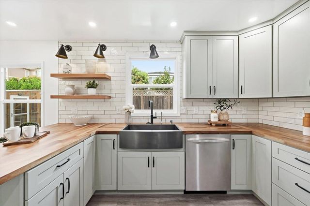 716 Circle Court, South San Francisco, CA 94080