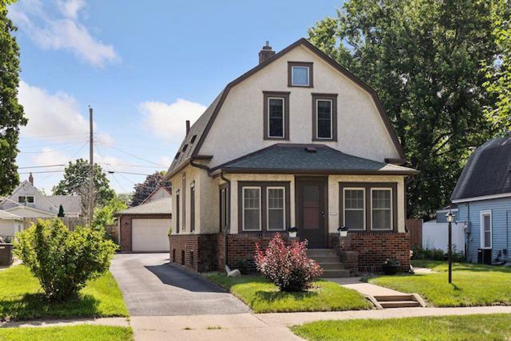 2543 Jefferson Street NE, Minneapolis, MN 55418