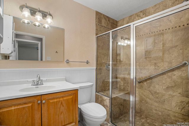 127 Harless, Center Point, TX 78010