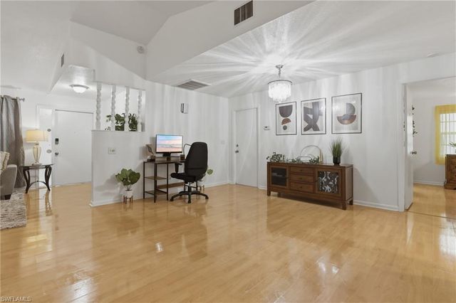 219 SE 16th TER, Cape Coral, FL 33990