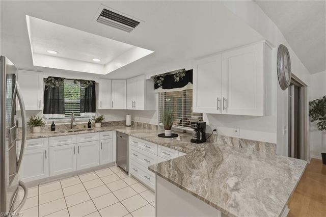 219 SE 16th TER, Cape Coral, FL 33990