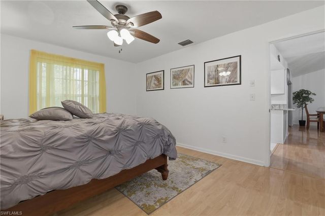 219 SE 16th TER, Cape Coral, FL 33990