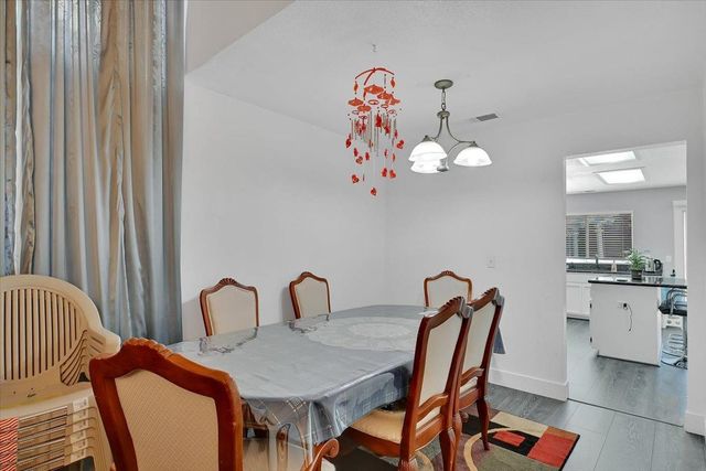 2277 Hamstead Ln, Yuba City, CA 95991