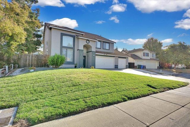 2277 Hamstead Ln, Yuba City, CA 95991