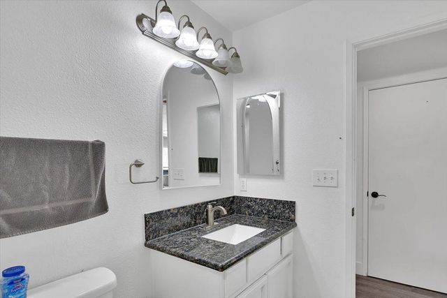 2277 Hamstead Ln, Yuba City, CA 95991