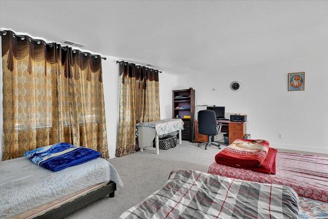 2277 Hamstead Ln, Yuba City, CA 95991