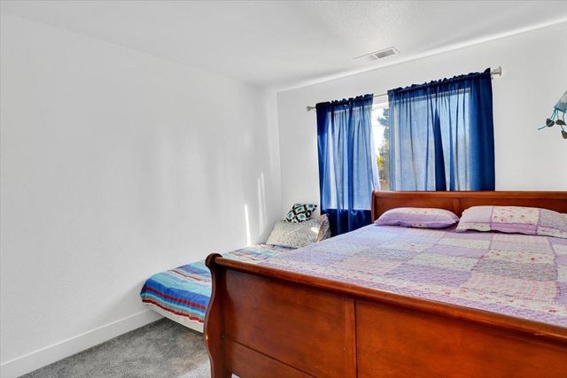 2277 Hamstead Ln, Yuba City, CA 95991