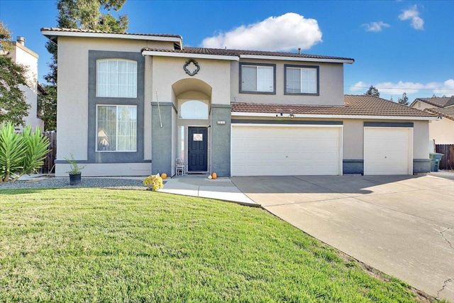 2277 Hamstead Ln, Yuba City, CA 95991