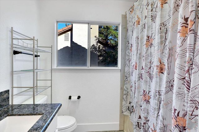 2277 Hamstead Ln, Yuba City, CA 95991