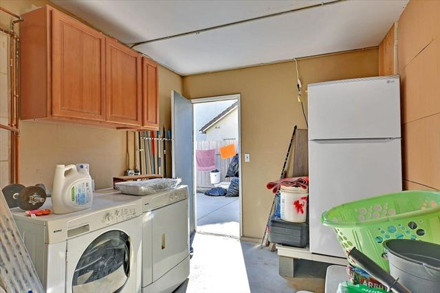 2277 Hamstead Ln, Yuba City, CA 95991