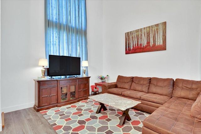 2277 Hamstead Ln, Yuba City, CA 95991