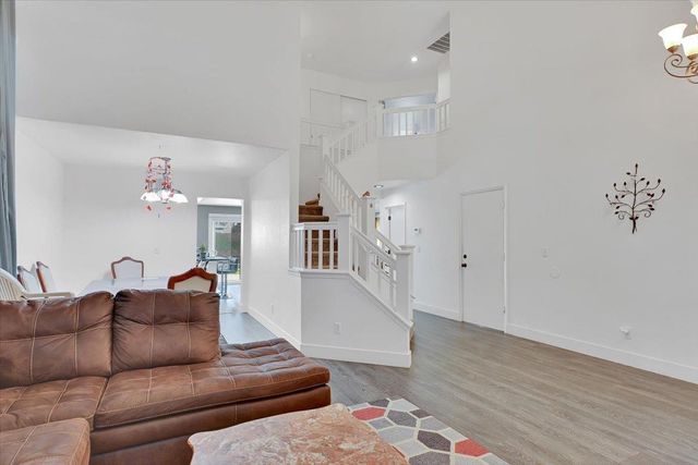 2277 Hamstead Ln, Yuba City, CA 95991