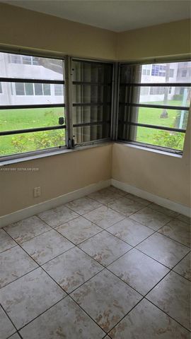 1450 NE 191st Street 106, Miami, FL 33179