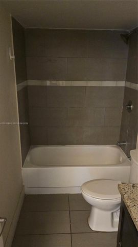 1450 NE 191st Street 106, Miami, FL 33179