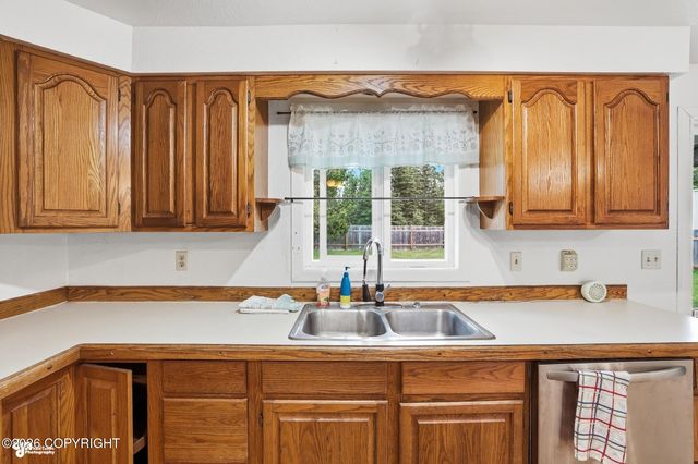 33830 Echo Lake Road, Soldotna, AK 99669