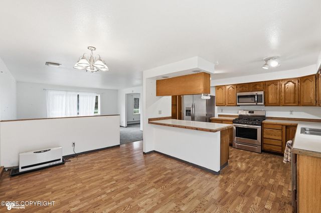 33830 Echo Lake Road, Soldotna, AK 99669
