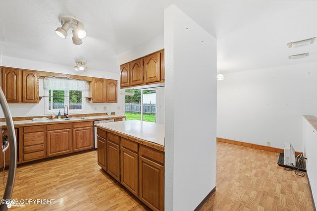 33830 Echo Lake Road, Soldotna, AK 99669