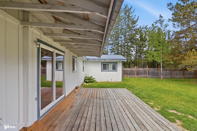 33830 Echo Lake Road, Soldotna, AK 99669