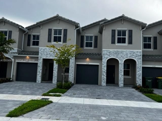 1120 SE 26th Ter 1120, Homestead, FL 33035