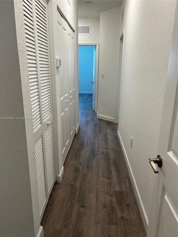 1120 SE 26th Ter 1120, Homestead, FL 33035