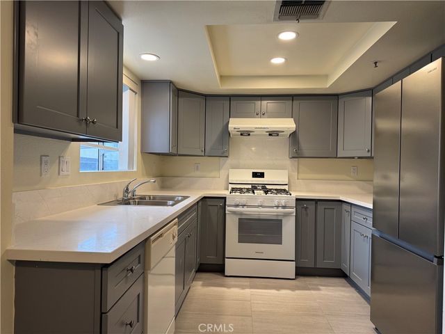 223 N Olive A, Alhambra, CA 91801