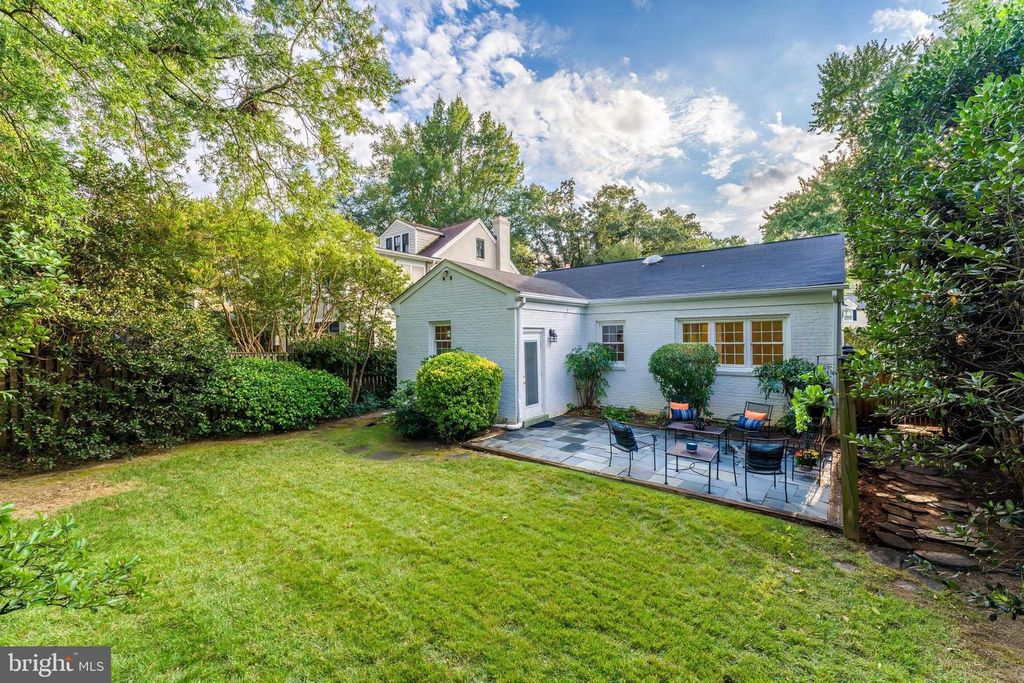 2807 RIDGE ROAD DR, Alexandria, VA 22302