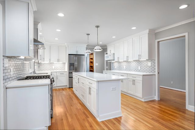 1651 Donelwal Drive, Lexington, KY 40511