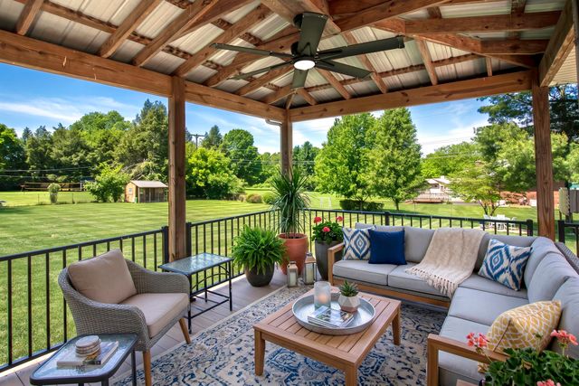 1651 Donelwal Drive, Lexington, KY 40511